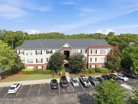 1521 Cadfel Court Unit 302, Wilmington