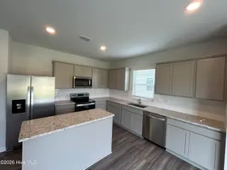 587 Coronado Avenue SE, Leland, NC 28451 — 4-bedroom home in Herring Shores, Leland, NC, photo 5 of 19