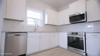 1254 Opaca Drive SE, Bolivia, NC 28422 – photo 12: Kitchen