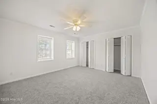 37 Barnes Street, Greenville, NC 27858 – photo 13: 47-web-or-mls-IMG_4508