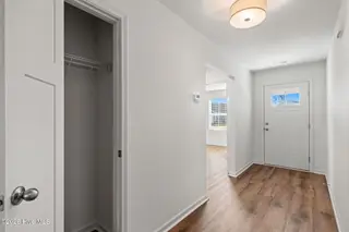 142 Maymont Street NW, Supply, NC 28462 – photo 8: 25-web-or-mls-DSC08309