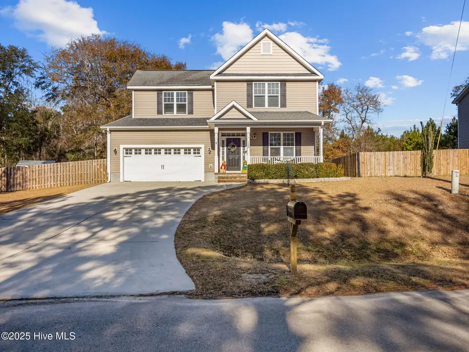 123 Beagle Drive, Hubert, NC 28539 — 3-bedroom home in Henderson Bluff, Hubert, NC, photo 1 of 50: Exterior street front