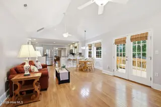 114 Noyes Avenue, Morehead City, NC 28557 – photo 24: Living room