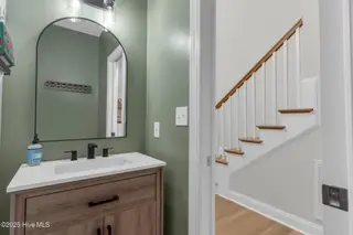 300 Cabbage Inlet Lane, Wilmington, NC 28409 — 4-bedroom home, Wilmington, NC, photo 24 of 76: 23_300 cabbage inlet ln-00023