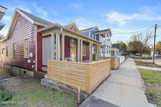 113 S 8th Street, Wilmington, NC 28401 – photo 3: 3-web-or-mls-GI - 113 S 8th St - Listing