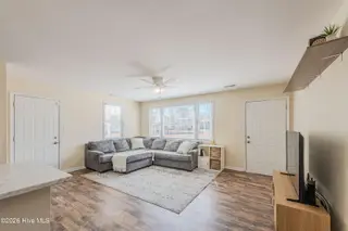 408 Decatur Road, Jacksonville, NC 28540 – photo 6: Living Room
