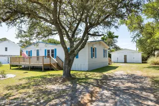 118 Diamond City Drive, Harkers Island, NC 28531 – photo 22: 34-web-or-mls-1S3A0184