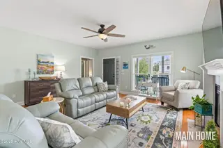 334 NE 48th Street, Oak Island, NC 28465 – photo 7: shniderproductions.com-29
