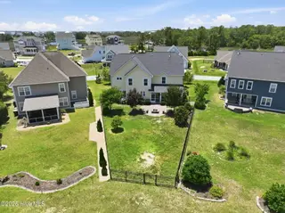 425 Lanyard Drive, Newport, NC 28570 – photo 18: 21-web-or-mls-425 Lanyard Dr 021