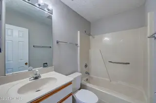 187 Longstreet Drive, Wilmington, NC 28412 – photo 20: 187LongstreetDriveUnit204Int(12)