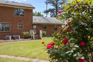 3014 Rouse Road, Kinston, NC 28504 – photo 7: 7-web-or-mls-BLS_0004