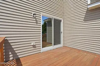 935 W Illinois Avenue, Southern Pines, NC 28387 – photo 13: 13-web-or-mls-DSC09575 - edited