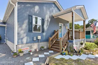 505 Magnolia Drive, Sunset Beach, NC 28468 – photo 3: mls-IMG_5011