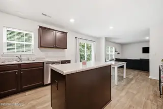 4561 Sandstone Drive, Greenville, NC 27858 – photo 16: 31-web-or-mls-IMG_0131