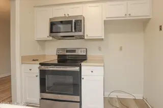 1505 Clifton Road, Jacksonville, NC 28540 – photo 10: 1505 Clifton-32