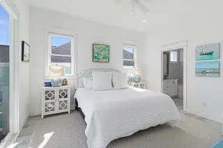 109 Coral Bay Court, Atlantic Beach, NC 28512 – photo 21: Primary Bedroom