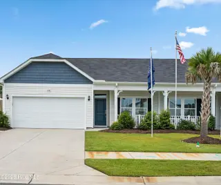 136a Arnette Drive SW 17a, Ocean Isle Beach, NC 28469 – photo 1: Exterior front
