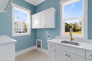502 Swan Court, Beaufort, NC 28516 – photo 22: Laundry