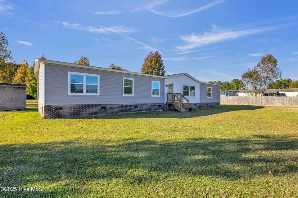 424 Turkey Creek Road, Rocky Point, NC 28457 — 4-bedroom manufactured home in Willows Bay, Rocky Point, NC, photo 1 of 47: 3_424 turkey creek rd-0003