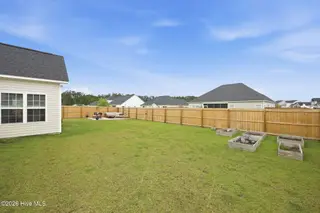 1039 Mackerel Manor, New Bern, NC 28562 – photo 8: 8-web-or-mls-0C0A4236