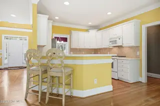 1901 Woodwind Drive, Greenville, NC 27858 – photo 15: 31-web-or-mls-IMG_0074