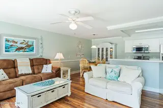 330 S Middleton Drive NW Unit 1502, Calabash, NC 28467 — 2-bedroom condo in Brunswick Plantation, Calabash, NC, photo 10 of 47