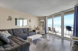 2000 New River Inlet Road Unit 2207, North Topsail Beach, NC 28460 – photo 10: Living Area