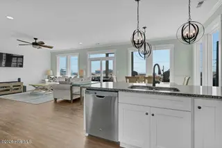 2671 Island Drive, North Topsail Beach, NC 28460 – photo 12: 010_c2s06455_684