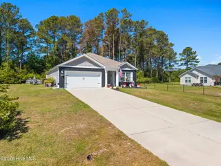 217 Wild Raven Street NW, Shallotte, NC 28470 — 3-bedroom home in Wildwood Village, Shallotte, NC, photo 3 of 41: 1-web-or-mls-CAMMediaLLC.com (1 of 42)