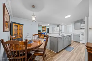 166 Watts Landing Road, Hampstead, NC 28443 – photo 16: Kitchen/Dining Area