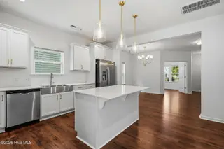 432 Bent Willow Drive, Clayton, NC 27527 – photo 5: Kitchen