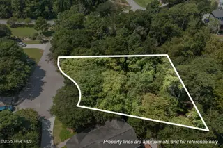 9704 Ashley Place, Emerald Isle, NC 28594 – photo 8: 9704 Ashley Pl