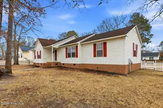 2806 Cornell Court, La Grange, NC 28551 – photo 3: 03-2806 Cornell Ct-3