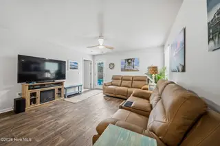 2028 Course Lane, Surf City, NC 28445 – photo 8: 17-web-or-mls-GI - 2028 Course Ln - List