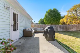 537 Catamaran Drive, Wilmington, NC 28412 – photo 4: 27_501a2835