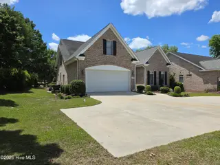 415 Honeysuckle Court, Greenville, NC 27834 – photo 4: 11422