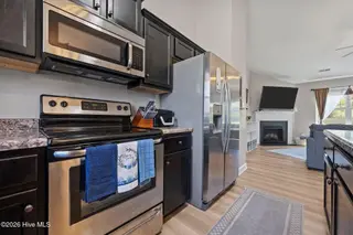 221 Breakwater Drive, Sneads Ferry, NC 28460 – photo 11: Kitchen