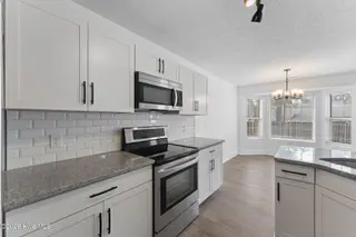 Kensington Vill, Aberdeen – photo 21: 31-web-or-mls-DSC08871