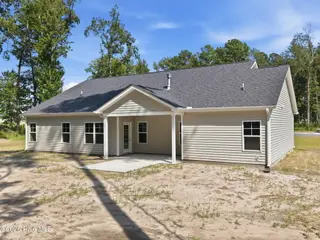 4206 Tinsley Court, Ayden, NC 28513 – photo 6: 7-web-or-mls-DJI_20260813153935_0074_D