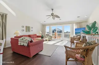 255 E First Street, Ocean Isle Beach, NC 28469 — 6-bedroom home, Ocean Isle Beach, NC, photo 9 of 54: 255EFirstSt - 40_edited