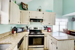 2334 New River Inlet Road 2, North Topsail Beach, NC 28460 – photo 23: Kitchen