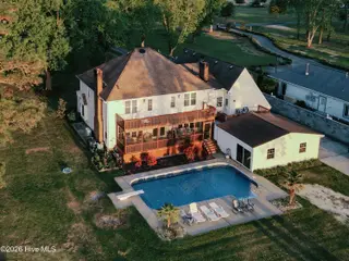 124 Catnip Point Road, Bath, NC 27808 – photo 10: Waterside pool