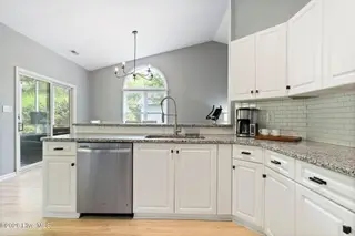 1128 Mill Run Road, Sneads Ferry, NC 28460 – photo 14: Kitchen