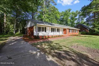 1907 Sedgefield Drive, Kinston, NC 28504 – photo 3: 03-1907 Sedgefield Dr-3