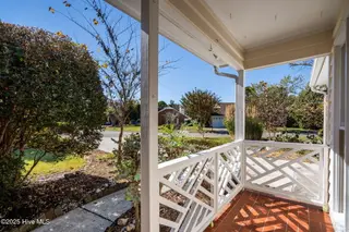 3055 Weatherby Court, Wilmington, NC 28405 — 2-bedroom home in Northchase, Wilmington, NC, photo 3 of 26: 22-web-or-mls-DSC05644