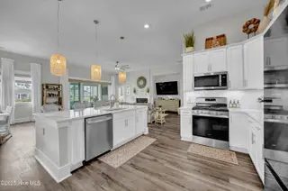 7879 Harrier Circle, Leland, NC 28451 – photo 10: Kitchen
