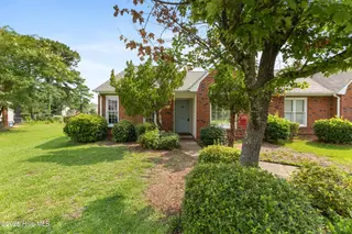 3010 Remington Drive, Wilmington, NC 28405 — 2-bedroom townhome in Northchase, Wilmington, NC, photo 1 of 42: 3_img_5027