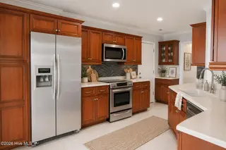803 Mandarin Trail, Jacksonville, NC 28540 — 3-bedroom home in Mallard Creek, Jacksonville, NC, photo 11 of 36: Kitchen