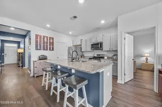 124 Tributary Circle, Wilmington, NC 28401 – photo 6: 16_kitchen