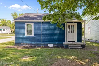 212 Clay Street, Kinston, NC 28501 – photo 5: 5T5A1409